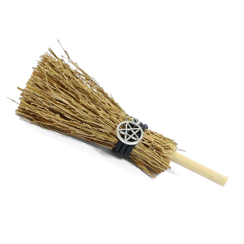 Mini Wooden Broomstick With Pentagram Accessory